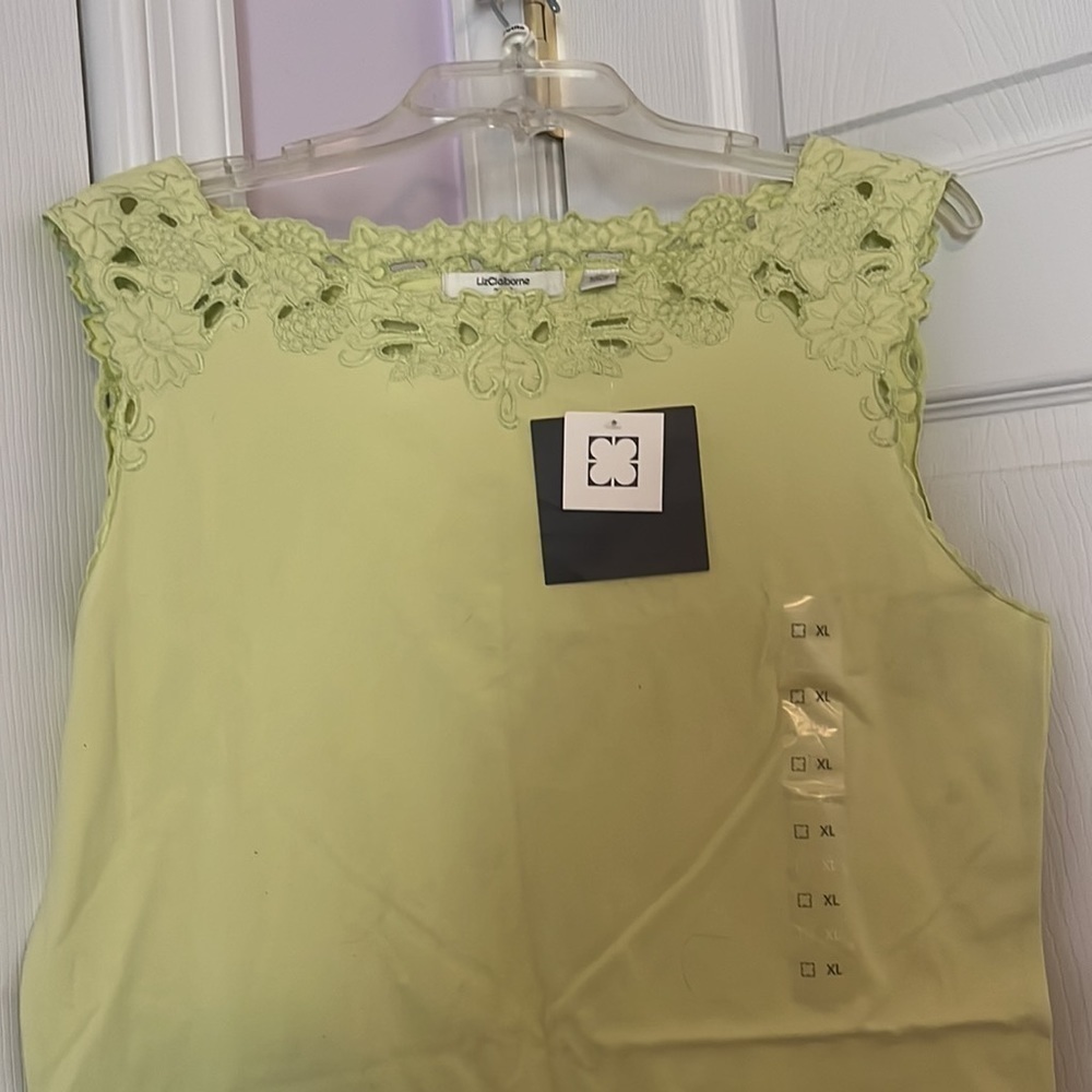💛LAST CALL💛Stretch shirt tank top muscle tee shirt - Size XL Petite